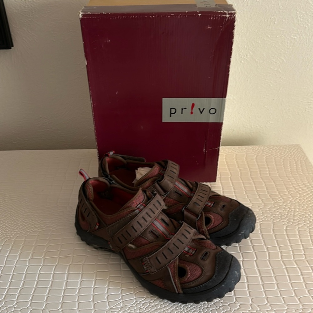 Privo Clarks Sport hiking Walking Bungee Shoes brown SZ 11M